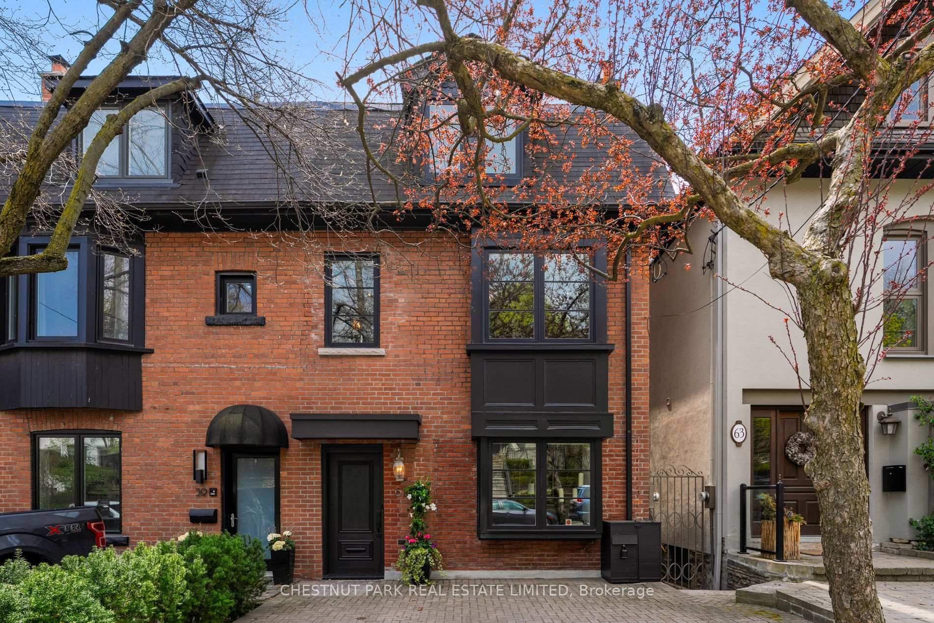 nahphoto.jpg|249\C12116249_1.jpg|/propertyphotos/249/C12116249_1.jpg